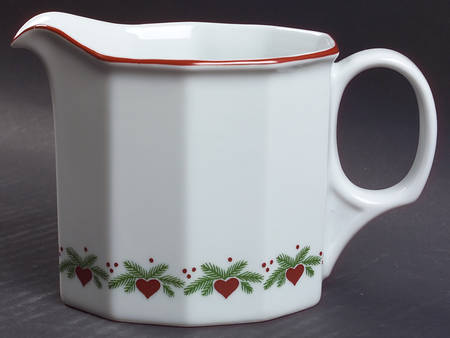 Hearts & Pines (Multisided) Gravy Boat by Porsgrund