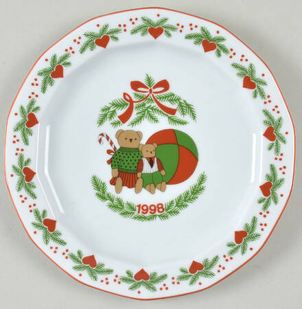 Hearts & Pines (Multisided) 1998 Collector Plate by Porsgrund