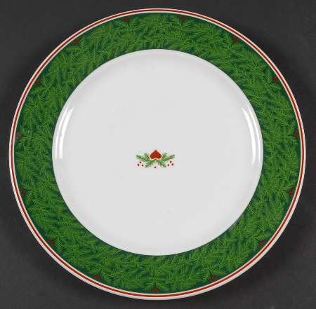 Hearts & Pines (Multisided) Accent Luncheon Plate