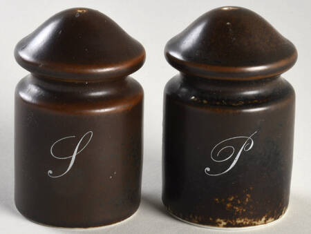 Lava Salt & Pepper Set