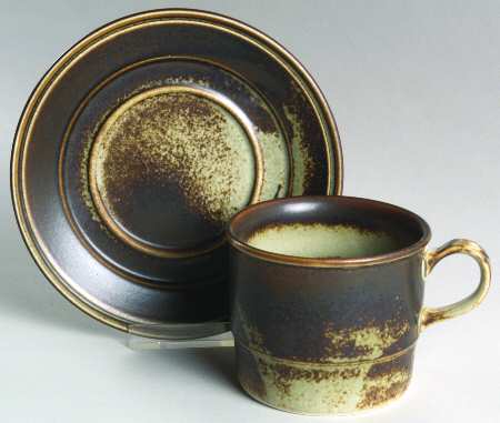 Lava Flat Cup & Saucer Set
