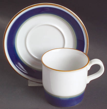 Saga Flat Cup & Saucer Set