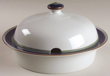 Saga 1.5 Qt Round Covered Casserole