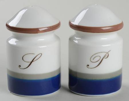 Saga Salt & Pepper Set