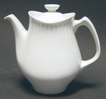 Spire White Coffee Pot & Lid