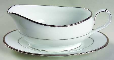 Princess Heritage (Platinum Trim) Gravy Boat & Underplate