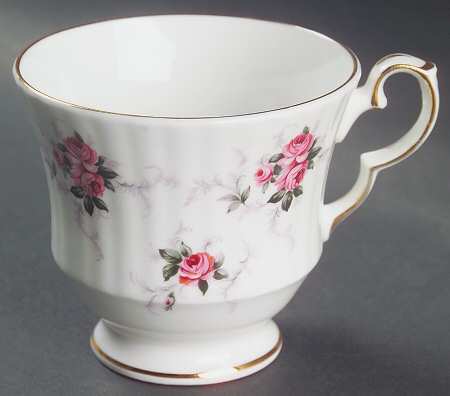 Windsor Rose Snack Cup