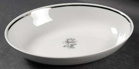 Cameo Rose 9" Oval Vegetable Bowl