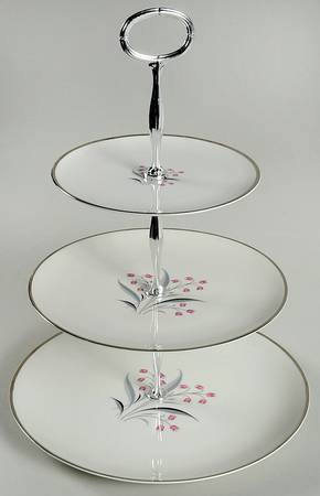 Flair 3-Tiered Serving Tray (DP, SP, BB)