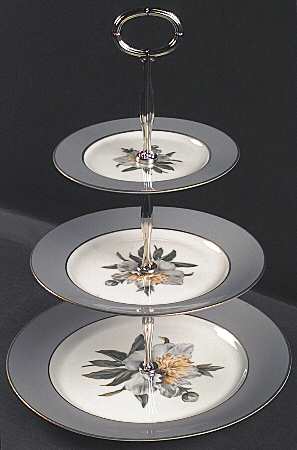 Golden Peony 13 7/8"-14 1/4" 3-Tiered Serving Tray(DP,SP,BB) HC