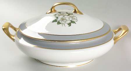 Mayfair Round Covered Vegetable