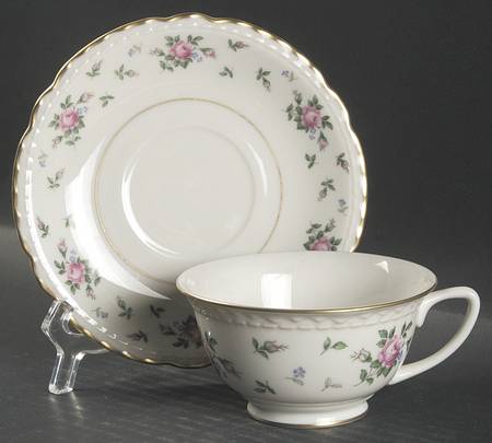 Sweet Briar Footed Cup & Saucer Set