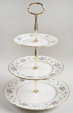 Sweet Briar 13 7/8"-14 1/4" 3-Tiered Serving Tray(DP,SP,BB) HC