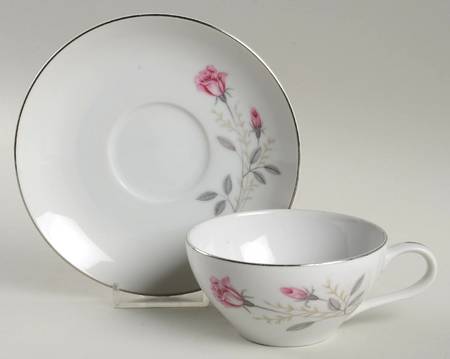 Fragrance Flat Cup & Saucer Set