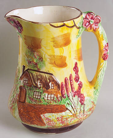 Ye Olde Cottage 42 Oz Pitcher