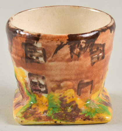 Ye Olde Cottage Single Egg Cup