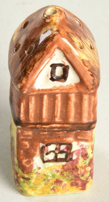 Ye Olde Cottage Pepper Shaker