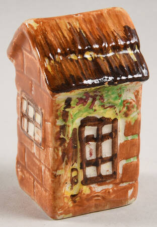 Ye Olde Cottage Salt Shaker