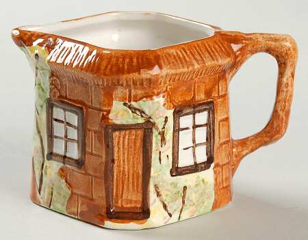 Ye Olde Cottage Creamer