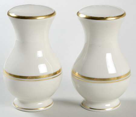 Golden Ring Salt & Pepper Set