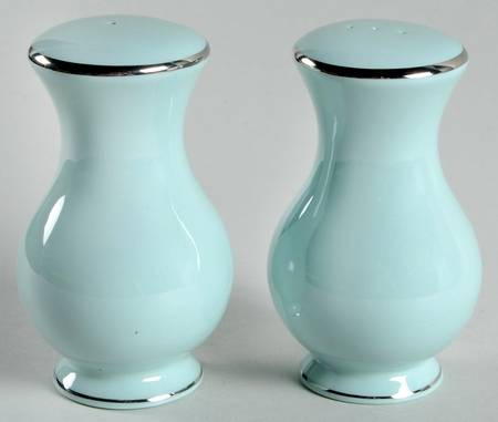 Skyridge Salt & Pepper Set