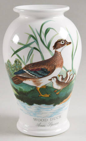 Birds of Britain 8" Canton Vase