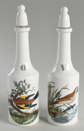 Birds of Britain Vinegar and Oil Set with Stoppers