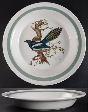 Birds of Britain 10" Pie Baking Plate with Green Band