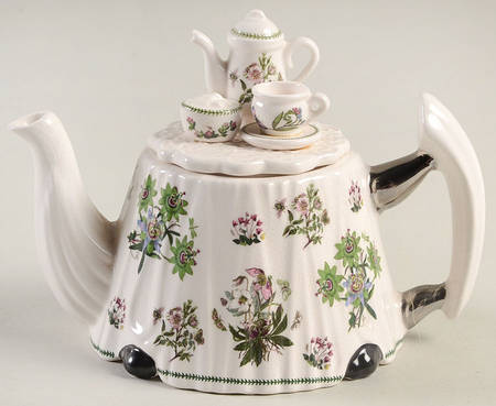 Botanic Garden Figural Teapot & Lid