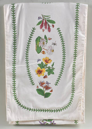 Exotic Botanic Garden 14" X 85" Cloth Table Runner
