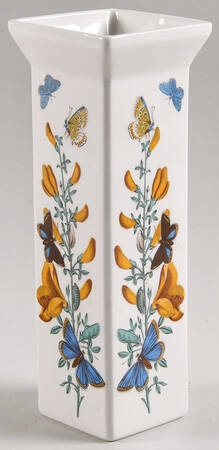 Botanic Garden 7" Tomentil Bud Vase