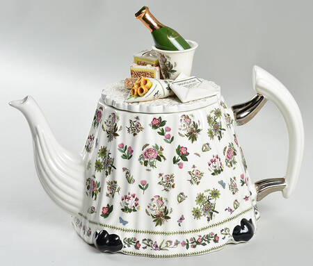 Botanic Garden Figural Teapot & Lid