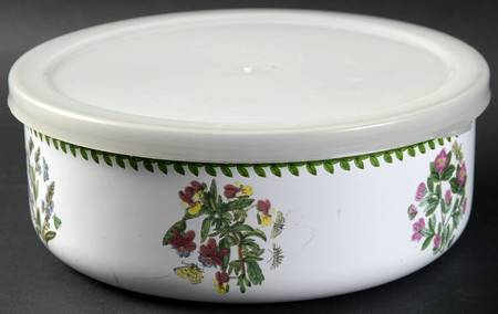 Botanic Garden 6 5/8" Metal Bowl W/Plastic Lid