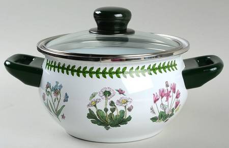 Botanic Garden 2 Qt Covered Casserole & Glass Lid