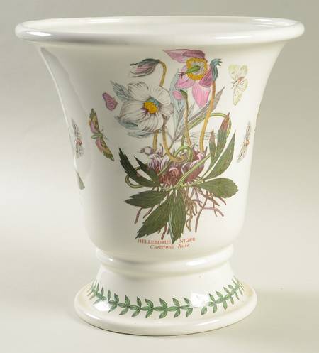 Botanic Garden 9" Oval Versailles Vase