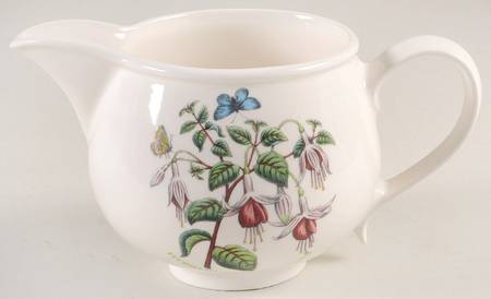 Botanic Garden Romatic Shape 16 Oz Gravy Boat/Pitcher
