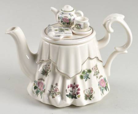 Botanic Garden Mini Figural Teapot & Lid