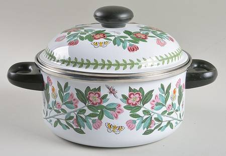 Botanic Garden 2 Qt. Metal Covered Casserole