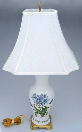 Botanic Garden 25" Electric Lamp & Shade