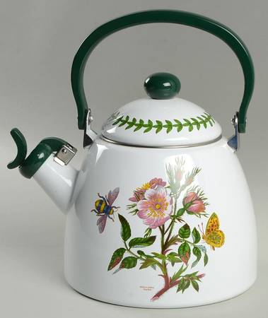 Botanic Garden Metal Kettle & Lid W/Green Handle