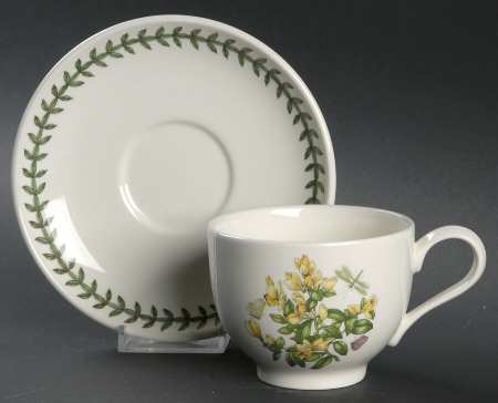 Botanic Garden Traditional Footed Cup & Saucer Set