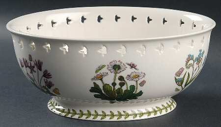Botanic Garden 9" Pierced Bread Basket