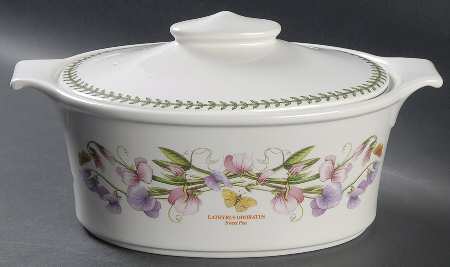 Botanic Garden 2.5 Qt Oval Covered Casserole