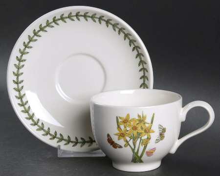 Botanic Garden Traditional Footed Cup & Saucer Set