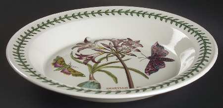 Botanic Garden Round Oven-To-Table Pie Plate