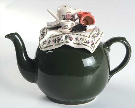 Botanic Garden Figural Teapot & Lid