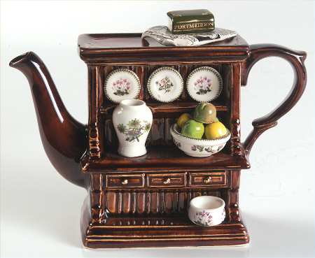 Botanic Garden Mini Figural Teapot & Lid