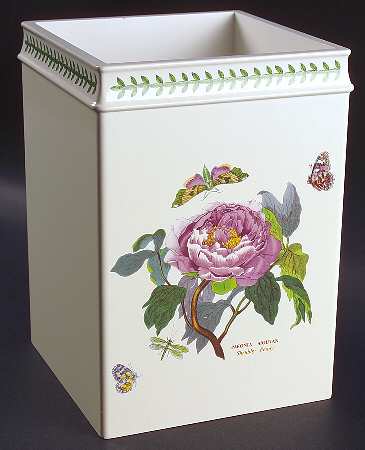 Botanic Garden Wood Waste Basket