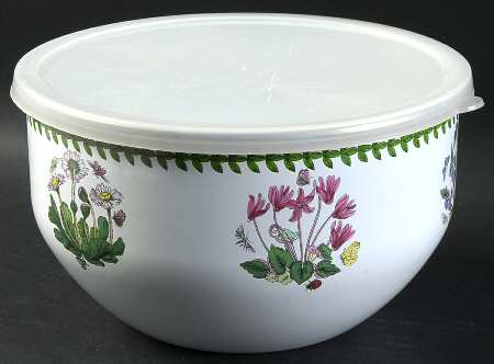 Botanic Garden 7 3/4" Metal Bowl W/Plastic Lid