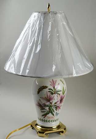 Botanic Garden 22" Canton Vase Lamp & Shade